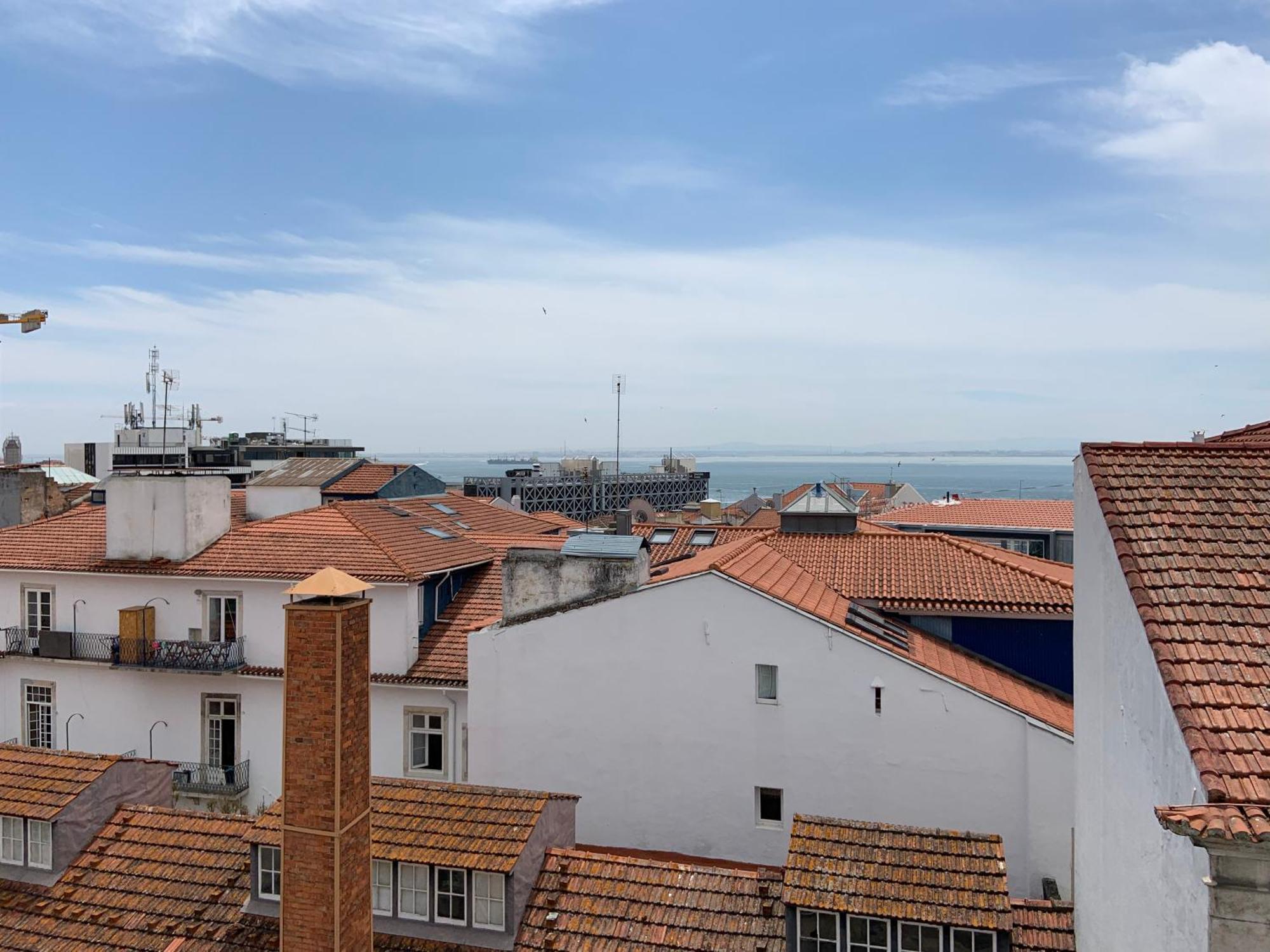 Stay As A Local! Santos Historical Guesthouse IV Lisbon Exterior photo